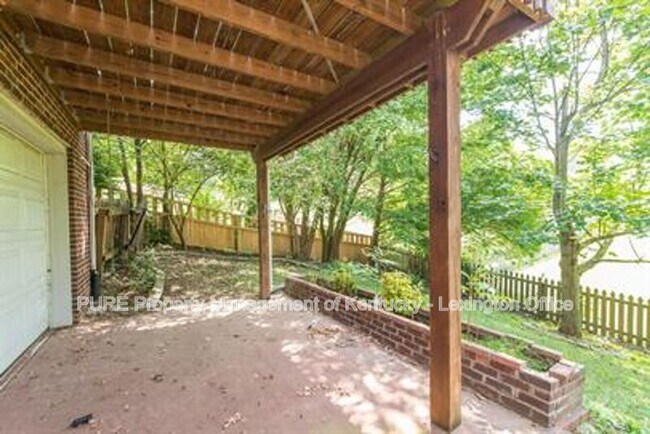 Building Photo - 3019 Emily Ct
