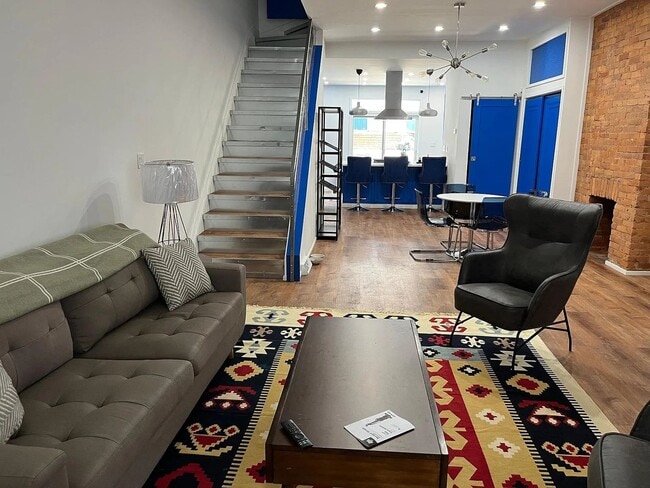 Building Photo - New Renovation - Lawrenceville Home