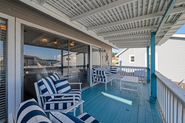 Building Photo - 88 Lakeview Village