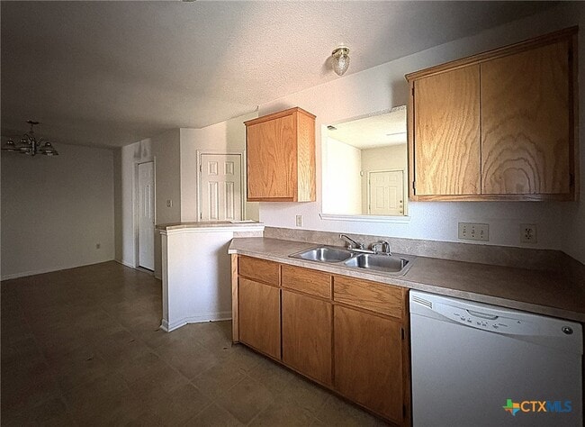 Building Photo - 2703 Vernice Loop