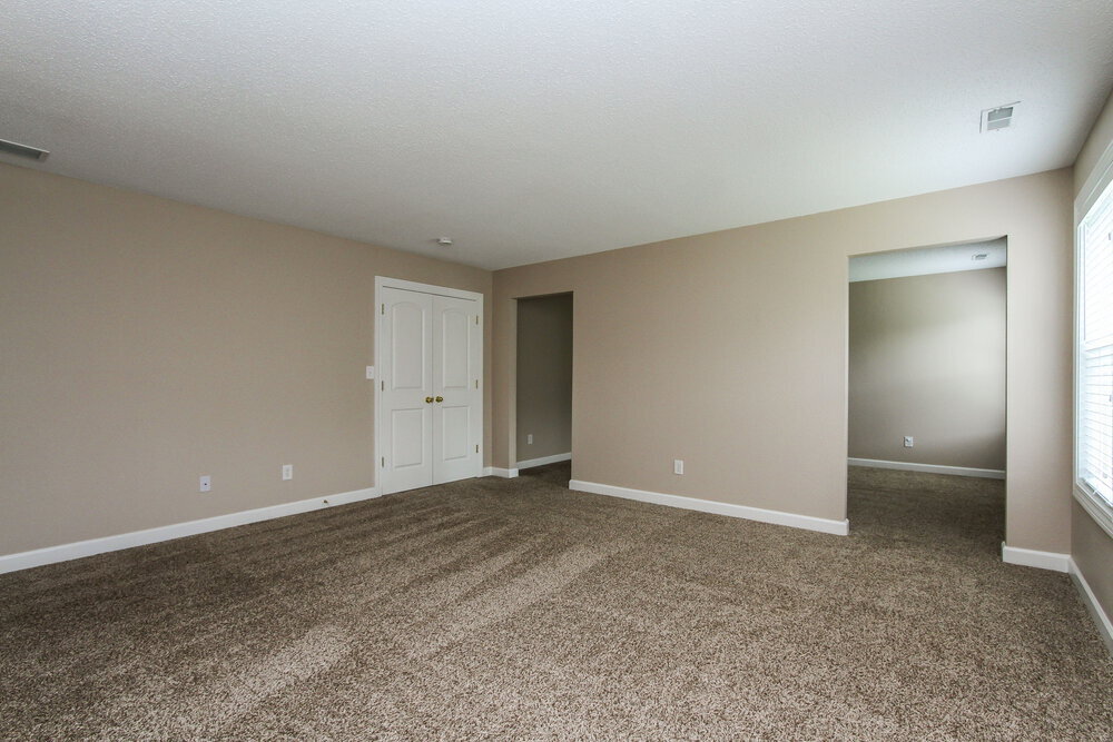 Building Photo - 5834 Long Lake Ln.