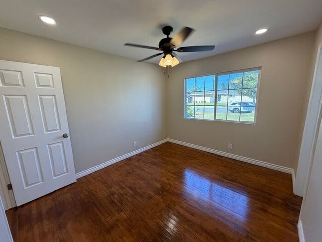Building Photo - Beautiful 4-Bedroom Home in the Heart of Covina!