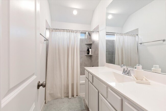 Building Photo - 4912 Overland Hollow Dr