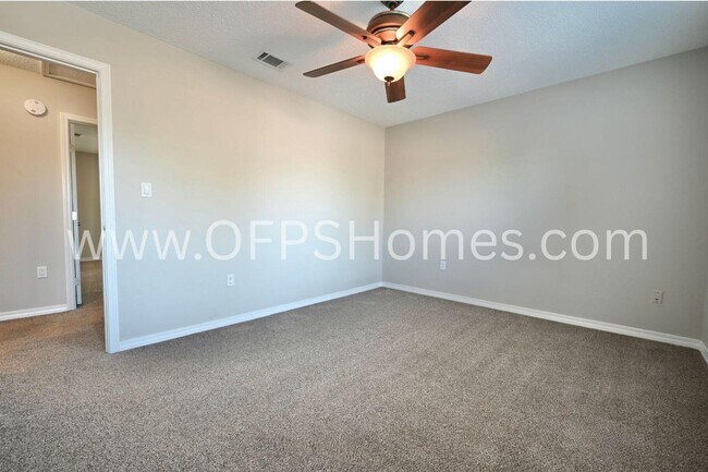 Building Photo - 391 Brookwood Blvd