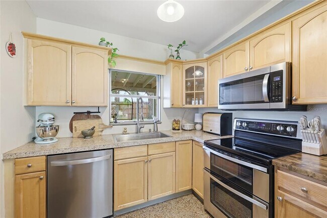 Building Photo - 712 Malone Dr