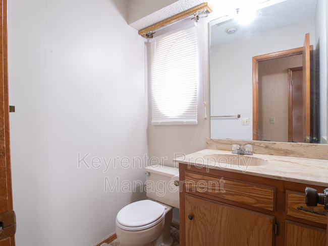 Building Photo - 5009 Kindling Ln