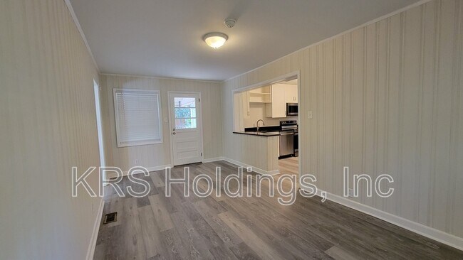 Building Photo - 1210 Downing Rd