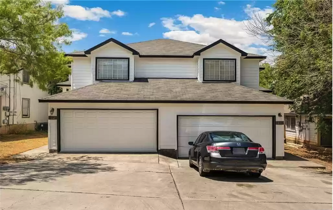Front of Duplex - 876 Sagewood Trl