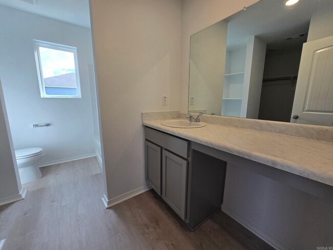 Building Photo - 10417 Marilyn Dr
