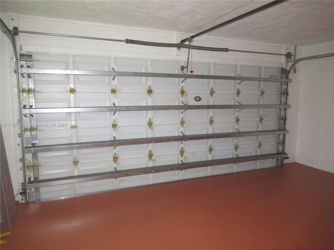 Building Photo - 1118 N 46th Ave