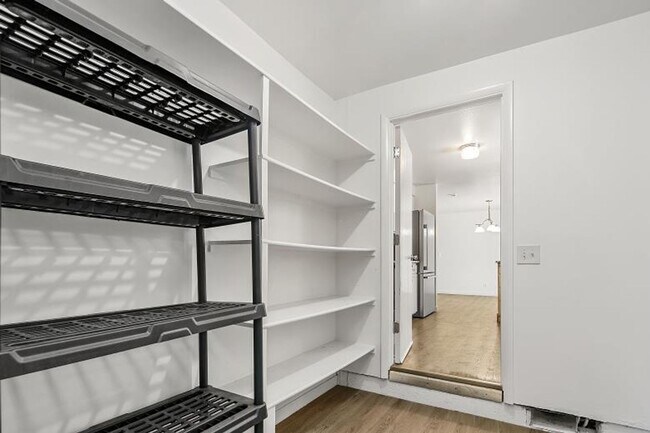 Building Photo - 3 Bedroom home in Eagle with ADU _ Pets We...