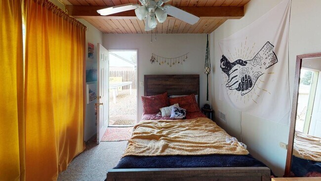 Building Photo - 3 Bedroom 3 Bathroom House W/ Large Yard, Near Cal Poly, Available This Summer!