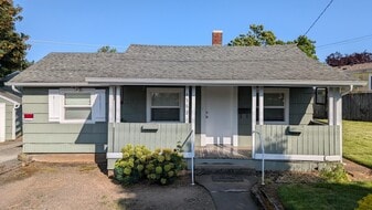 Building Photo - 4562 NE Cully Blvd