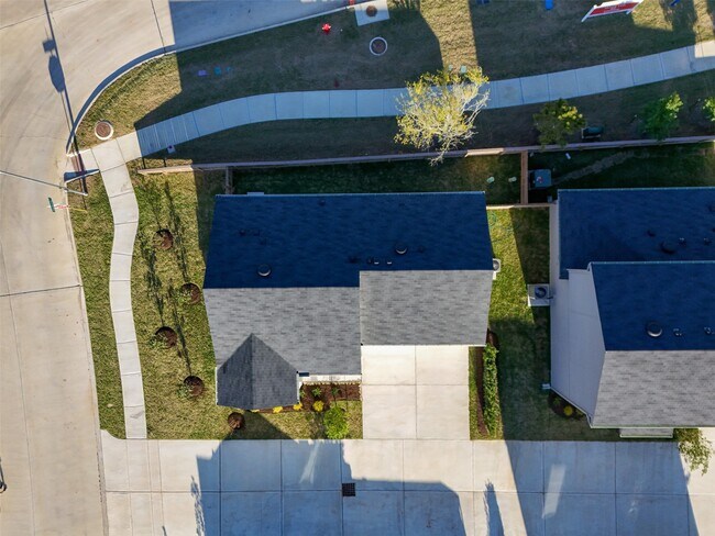 Building Photo - 30503 Bladnoch Ln