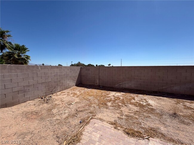 Building Photo - 2324 Chapman Hill Dr