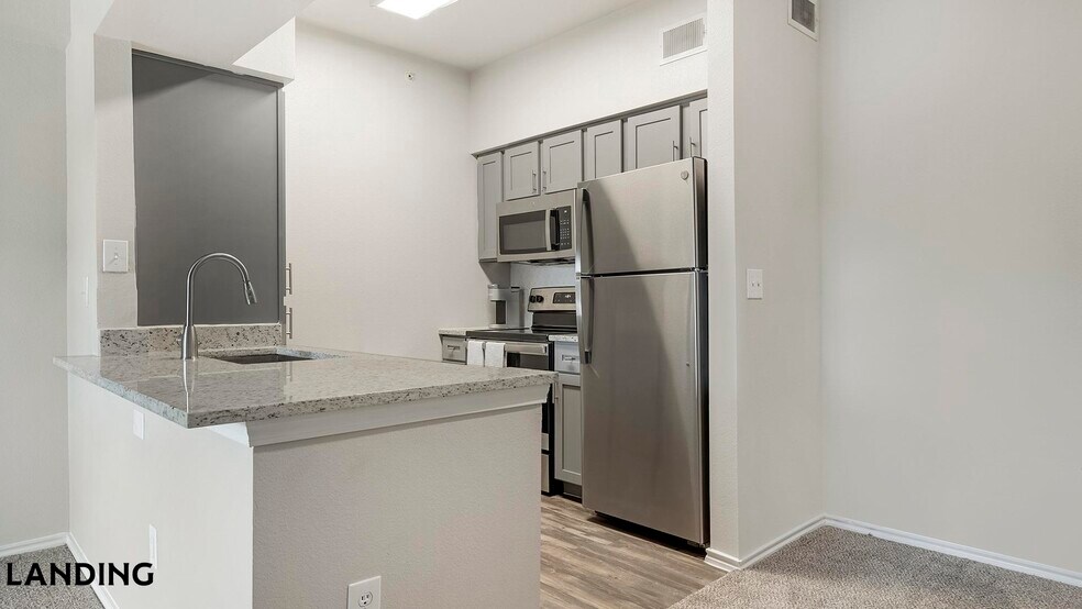 Building Photo - 3379 Timber View Dr