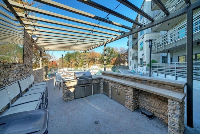 Building Photo - 3600 S Lamar Blvd