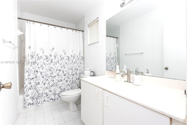 Building Photo - 17360 NW 69th Ct