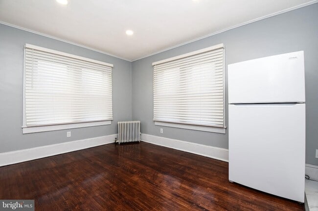 Building Photo - 2612 Olyphant Ave