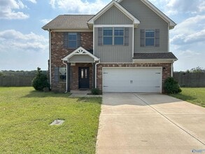 Building Photo - 26106 Valley Ridge Rd