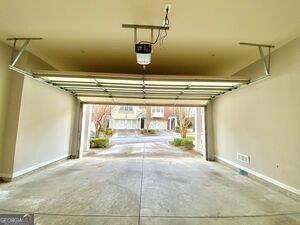 Building Photo - 6243 Sawtooth Oak Ct SE