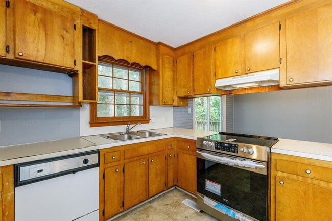 Building Photo - 1009 Springview Trail