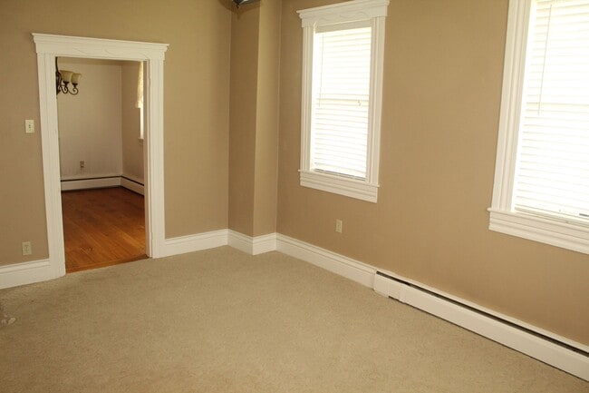 Building Photo - Spacious Farm Home with Storage