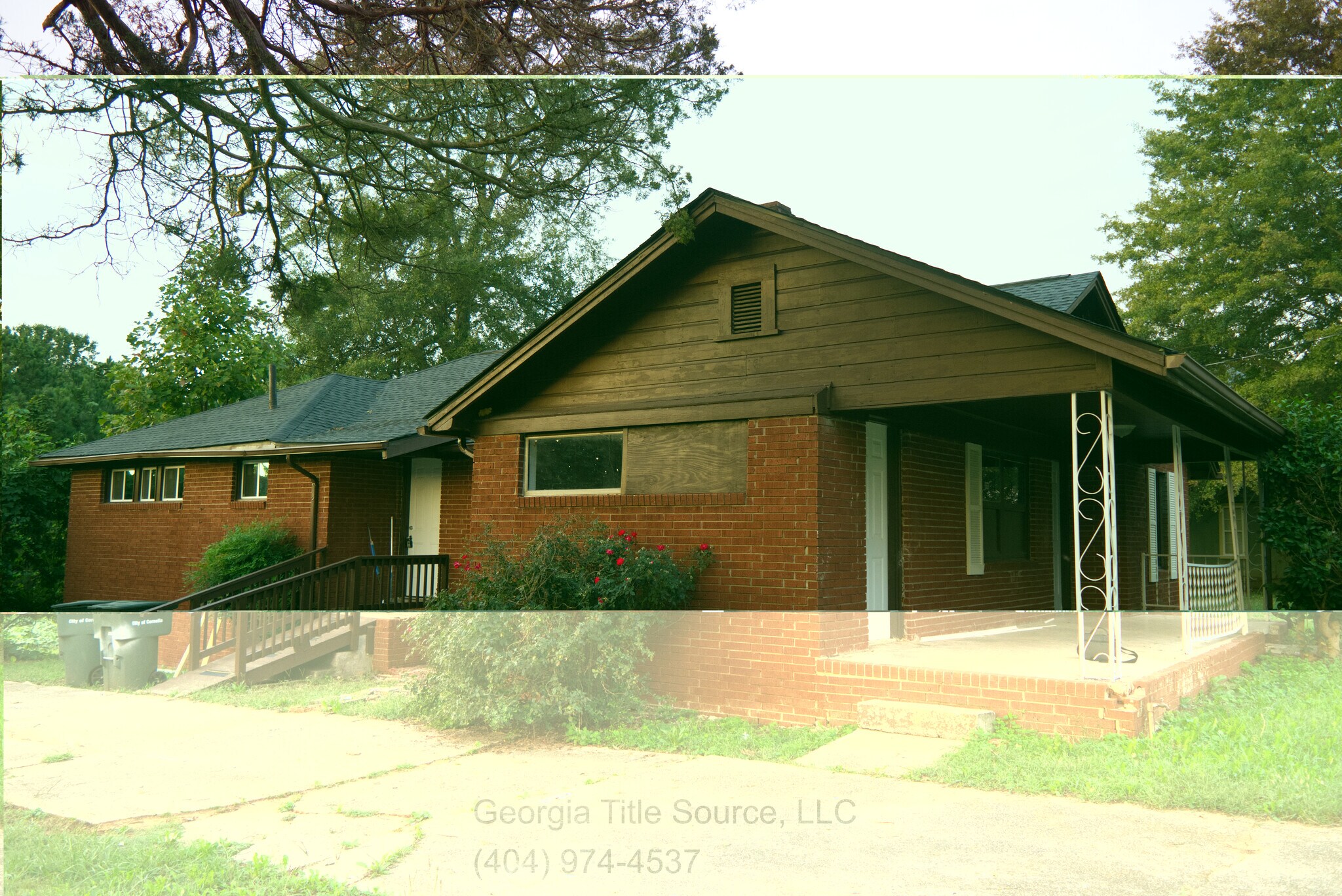 Building Photo - 364 Chattahoochee St
