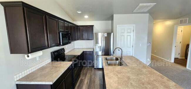 Building Photo - 11356 W Colorado River St