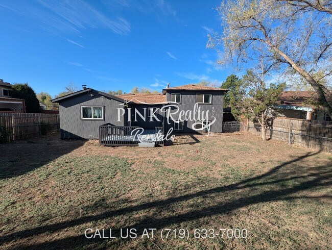 Building Photo - 4026 Shelley Ave