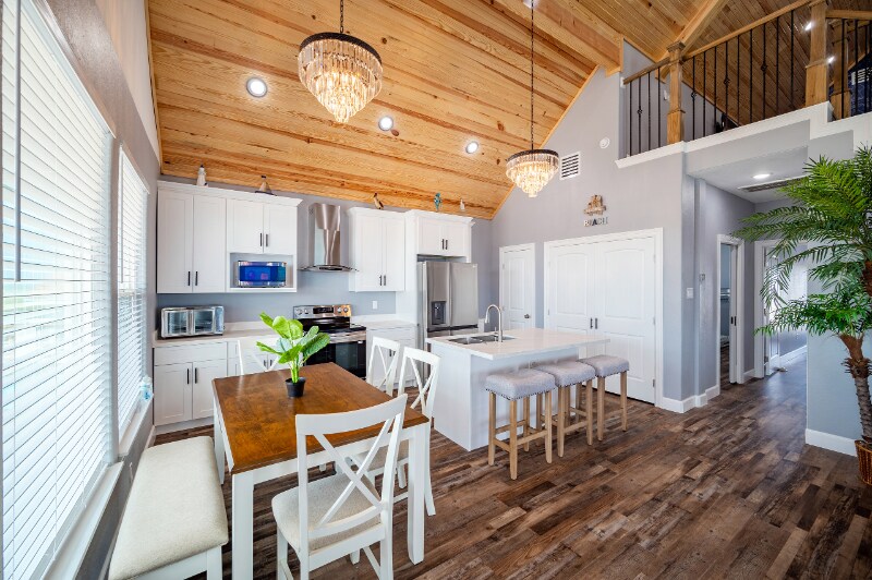 Building Photo - 413 Pompano Ln