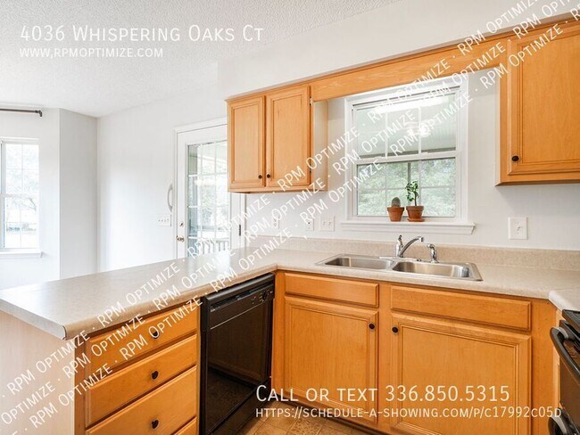 Building Photo - 4036 Whispering Oaks Ct