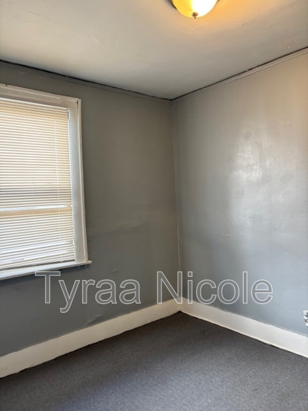 Building Photo - 7424 Wykes St