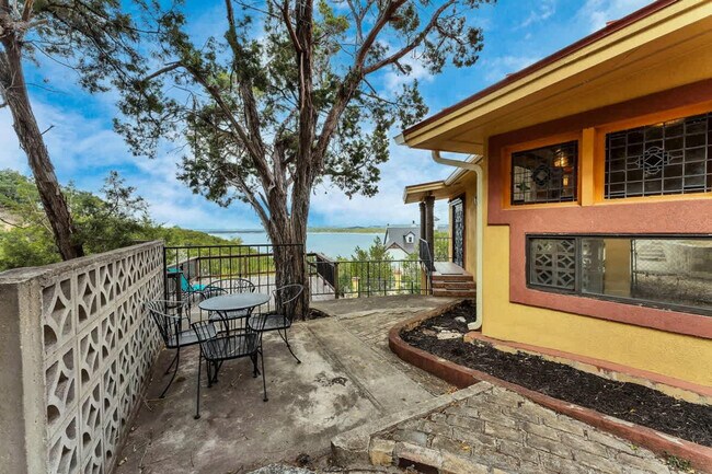 Building Photo - 1175 O C Trout Dr