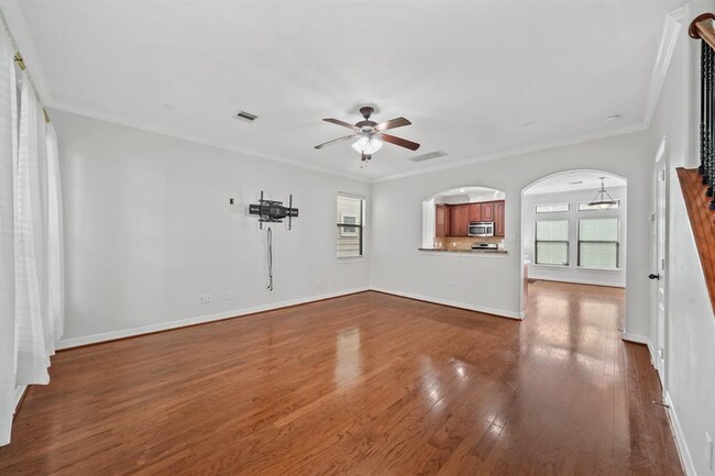 Building Photo - 1846 Woodbend Village Ct
