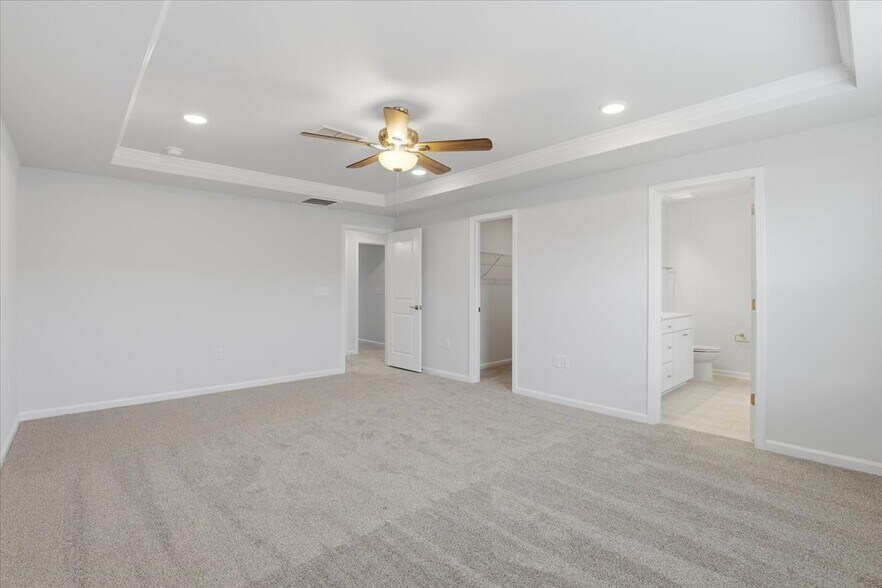 Building Photo - 513 Prestonfield Wy