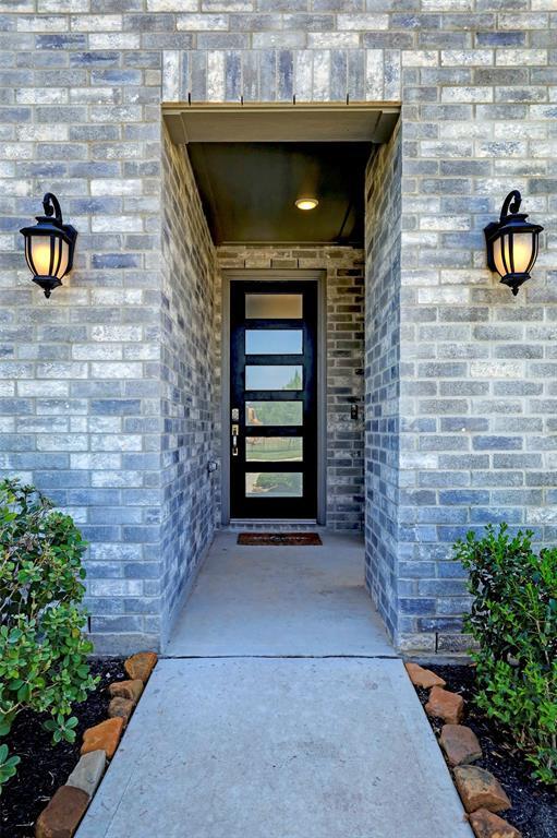 Building Photo - 8914 Milam Grove Dr