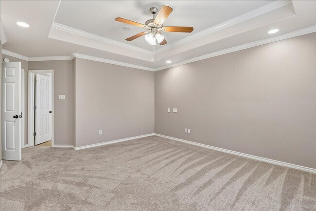 Building Photo - 5114 Spring Brook Dr