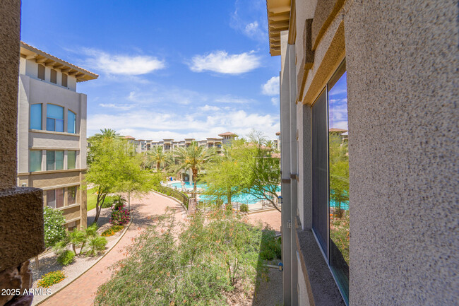 Building Photo - 5350 E Deer Valley Dr