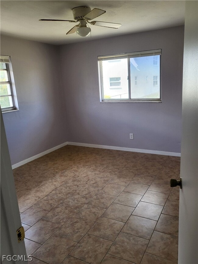 Building Photo - 1916 High St