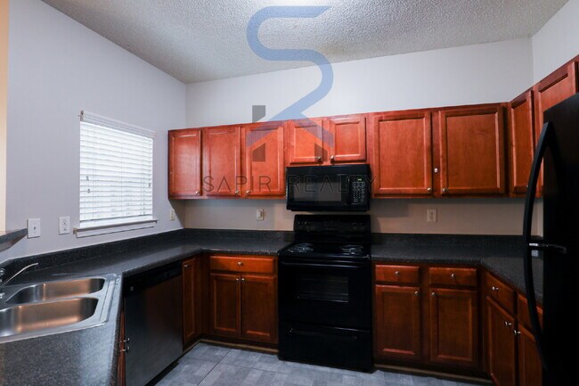 Building Photo - 2297 Nicole Dr