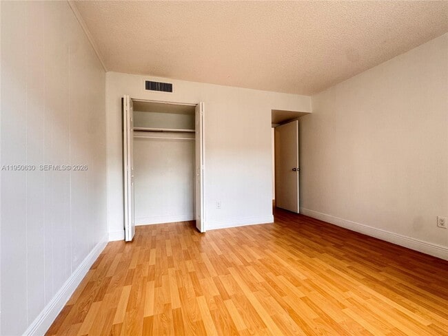 Building Photo - 4154 NW 79th Ave