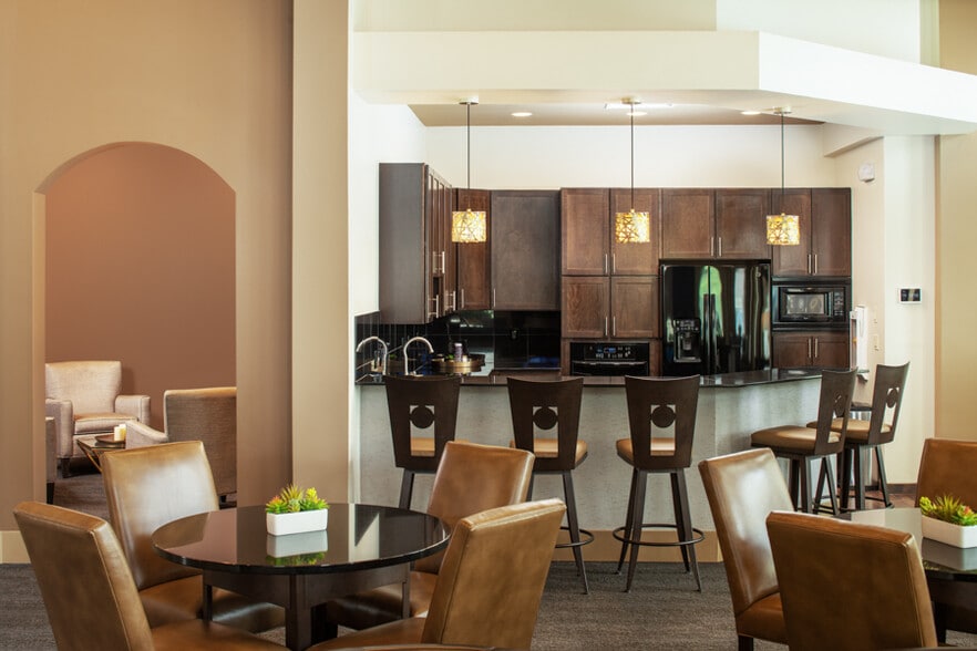 Broadmoor at Aksarben Village 2225 S 64th Plz Omaha NE 68106