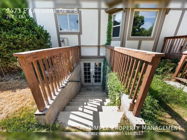 Building Photo - 2471 Cheshire Dr