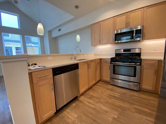 Building Photo - 103 Jacobs Ln
