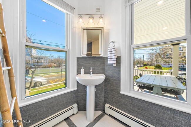 Building Photo - 701 Asbury Ave