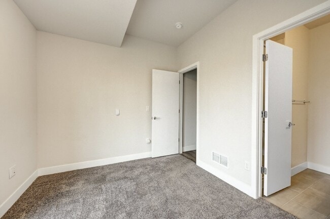 Building Photo - $2,695.95- 3 bed, 3.5 bath located in Lakewood with AC, and In Unit Laundry!