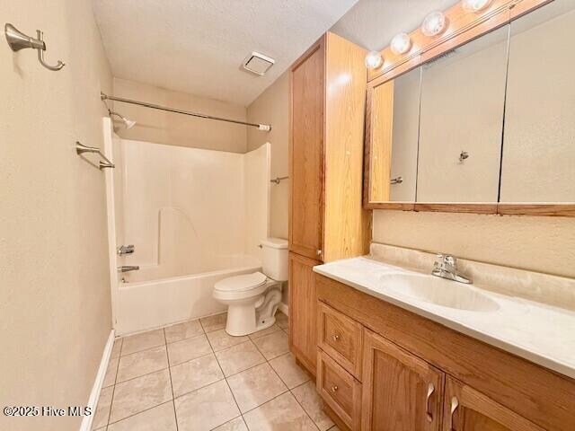 Building Photo - 1015 Springdale Dr