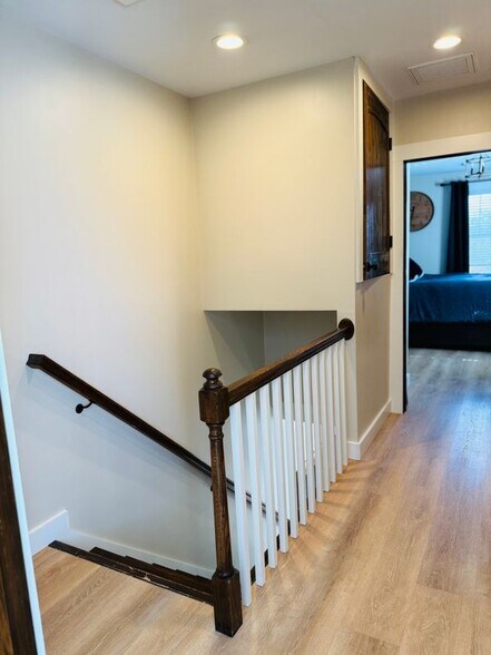 Building Photo - 69 Washington St