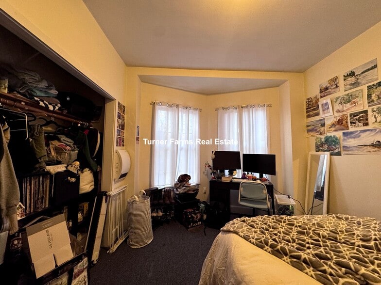 Building Photo - 616 Columbus Ave